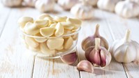 Peeled Garlic for Sale | Fresh Ready-to-Use Garlic Export from Kenya